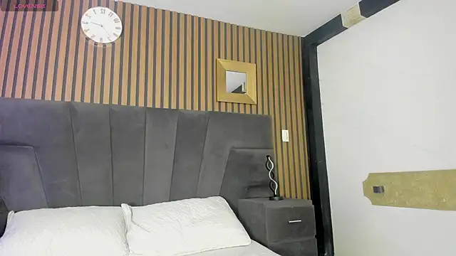 CleoWhite online show from September 19, 5:53 am