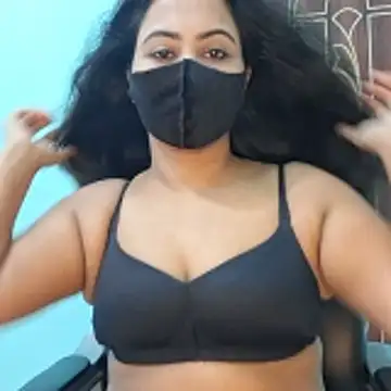 Snapshot of Bristy- chatting on November 22, 6:23 am Bristy- online show from November 22, 6:23 am