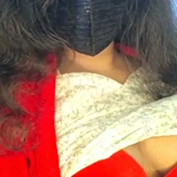 Snapshot of Bristy- chatting on December 3, 3:25 am Bristy- online show from December 3, 3:25 am