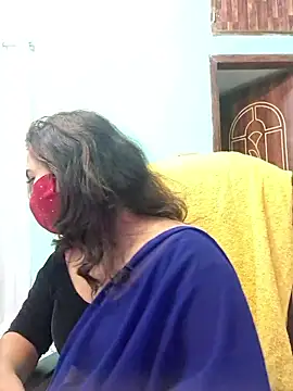 Snapshot of Bristy- chatting on January 14, 12:05 am Bristy- online show from January 14, 12:05 am