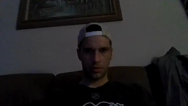 Snapshot of dik4cache chatting on February 15, 2:30 am dik4cache online show from February 15, 2:30 am