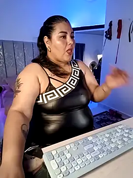 AndreaKinky online show from October 3, 10:51 pm