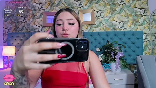 PatyLawrence online show from June 27, 5:12 am
