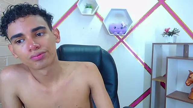 Blake Mils online show from January 15, 6:33 pm