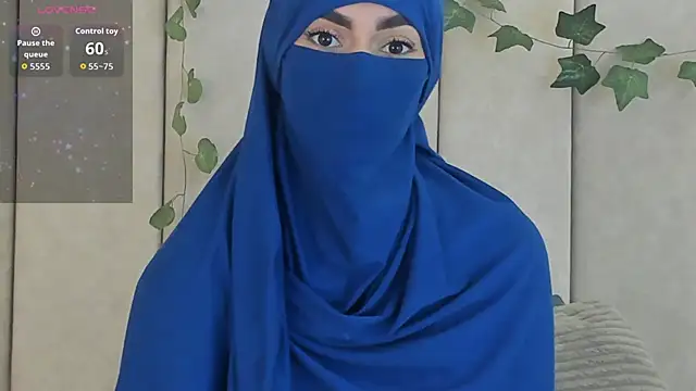  Zahiira  online show from October 7, 12:13 pm