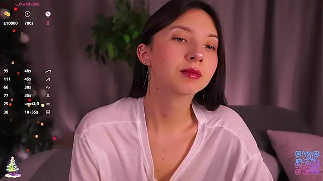 DaisyBlaze online show from December 18, 4:29 am