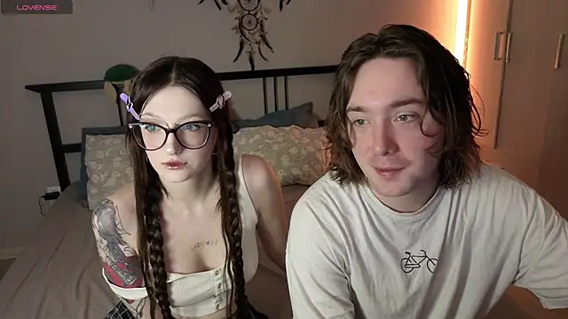 ellen and danny online show from March 3, 5:19 pm