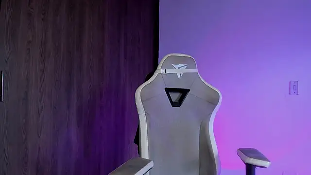 natevillage online show from September 21, 9:05 pm