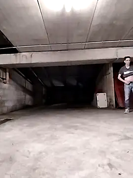 KalendaXL online show from April 13, 9:31 pm