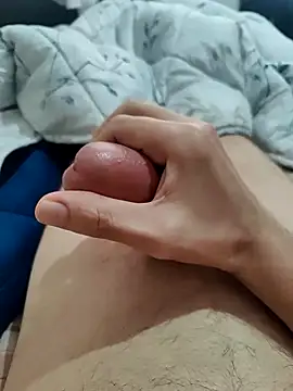 emrekzlk52 online show from February 28, 10:49 am