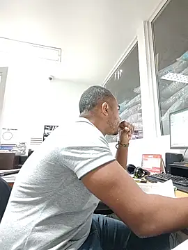 SanChacal5694 online show from March 31, 10:10 pm