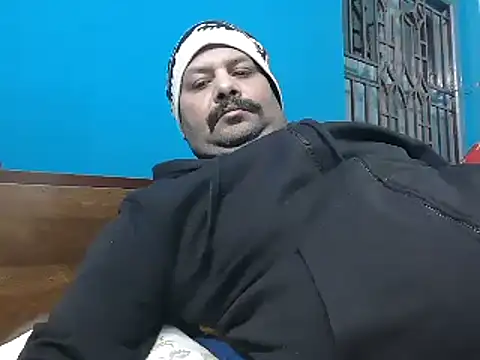 simpleboldguy277 online show from January 8, 4:20 pm