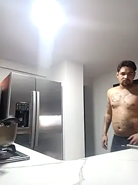 Maximo cum27 online show from March 26, 9:31 pm