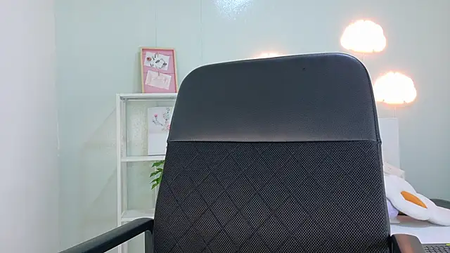 Taylorsmitth  online show from October 29, 11:56 am