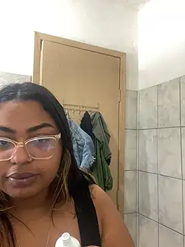 Snapshot of cariocasafada chatting on August 6, 1:02 pm cariocasafada online show from August 6, 1:02 pm