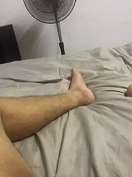 Snapshot of Vicporn0398 chatting on March 17, 1:25 pm Vicporn0398 online show from March 17, 1:25 pm