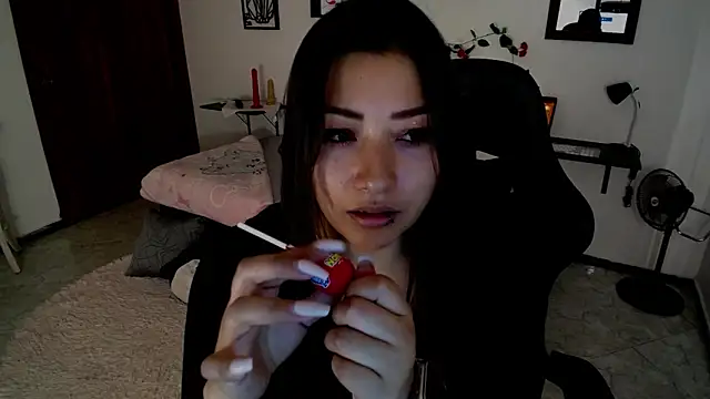 Snapshot of Mia_1120 chatting on October 2, 5:09 pm Mia 1120 online show from October 2, 5:09 pm