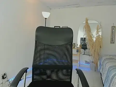 Snapshot of AbonySex69 chatting on February 10, 3:32 am AbonySex69 online show from February 10, 3:32 am