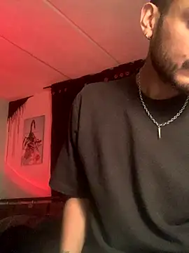 Snapshot of malek_xarx_ chatting on October 7, 2:42 am malek xarx online show from October 7, 2:42 am