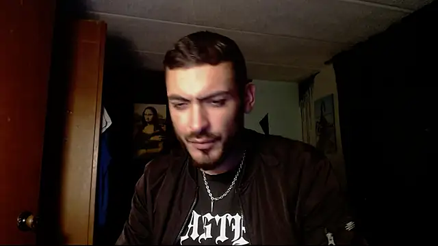 Snapshot of malek_xarx_ chatting on October 15, 2:11 am malek xarx online show from October 15, 2:11 am