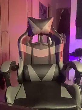 malek xarx  online show from March 1, 3:41 am