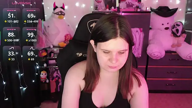 AmyVibess online show from October 24, 8:05 pm