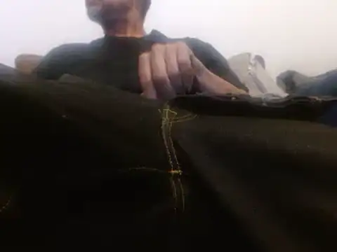 Snapshot of dontrush22 chatting on February 5, 12:04 am dontrush22 online show from February 5, 12:04 am