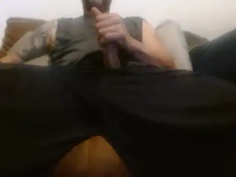 Snapshot of dontrush22 chatting on February 15, 2:03 pm dontrush22 online show from February 15, 2:03 pm