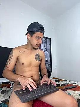 Luke Stone online show from March 22, 7:50 pm