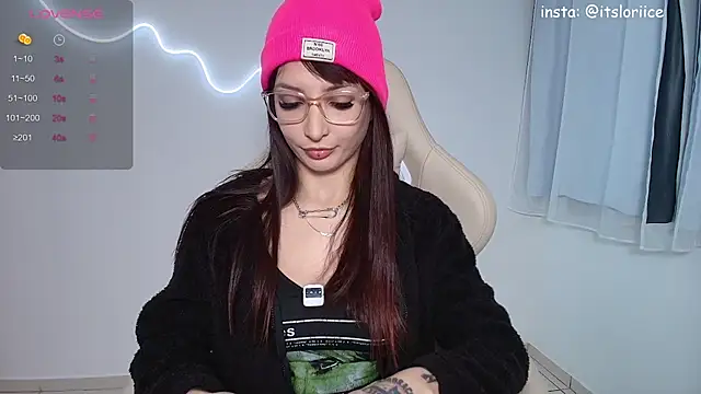 Snapshot of Miss-Brazil chatting on June 24, 9:03 pm Miss-Brazil online show from June 24, 9:03 pm