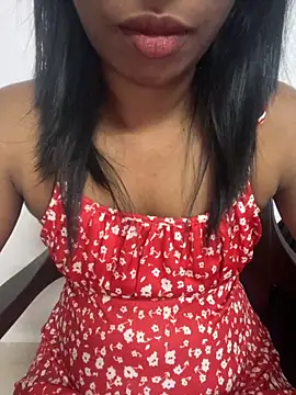 Snapshot of tamil_Aarathi chatting on September 28, 6:35 pm tamil Aarathi online show from September 28, 6:35 pm