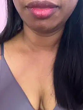 Snapshot of tamil_Aarathi chatting on May 16, 1:02 am tamil Aarathi online show from May 16, 1:02 am