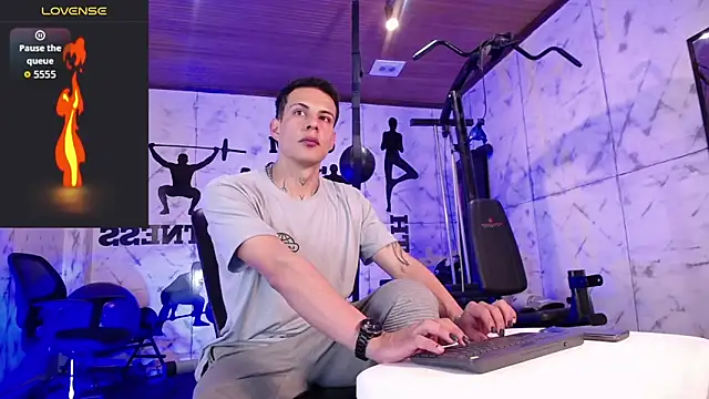 Dustin Sonne online show from October 18, 3:53 am