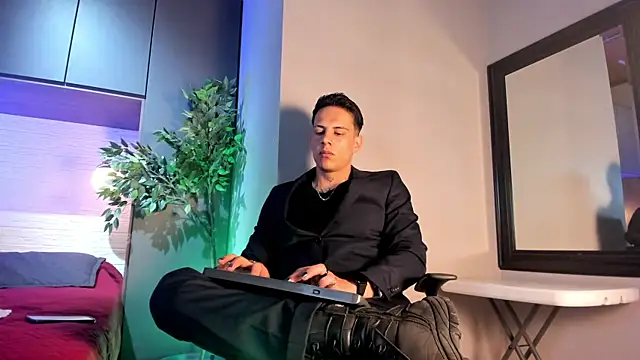 Dustin Sonne online show from June 3, 3:31 am