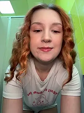 Snapshot of katexxxx chatting on June 1, 6:31 pm katexxxx online show from June 1, 6:31 pm