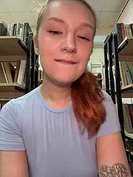 Snapshot of katexxxx chatting on July 13, 7:27 pm katexxxx online show from July 13, 7:27 pm