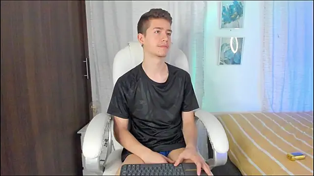 ThiagooJames online show from September 14, 12:54 am