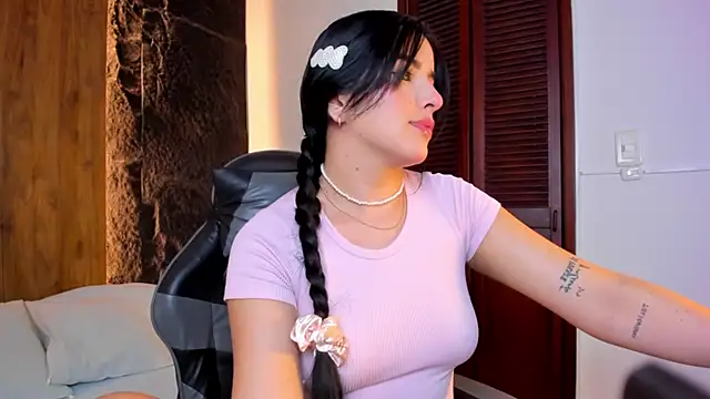 evelin lopezz online show from September 16, 2:12 am