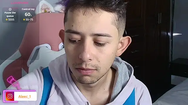 Aleecandrews online show from September 24, 7:17 pm