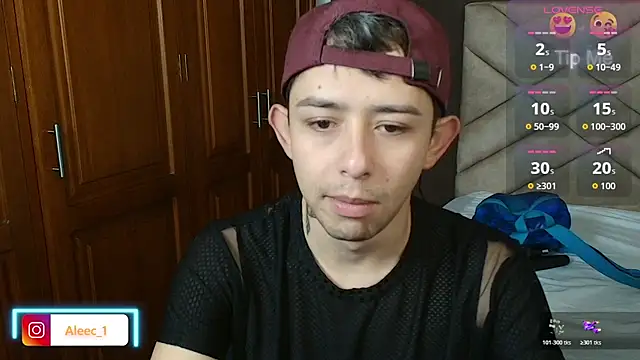 Aleecandrews online show from October 25, 7:41 pm