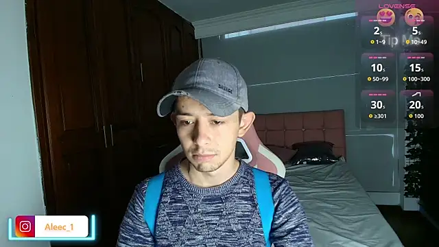 Aleecandrews online show from October 27, 7:07 pm