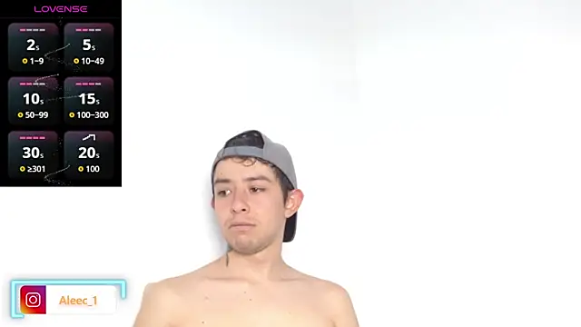 Aleecandrews online show from December 19, 7:32 pm