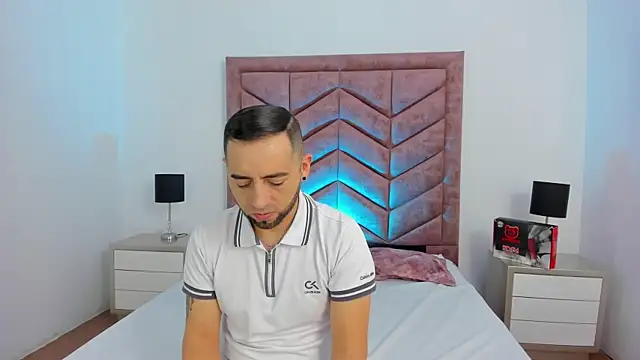 Snapshot of Lushian_ chatting on June 4, 4:13 pm Lushian online show from June 4, 4:13 pm