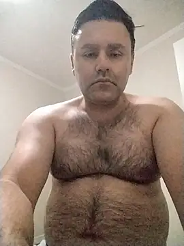 LeoMaduroSP online show from December 20, 3:46 am