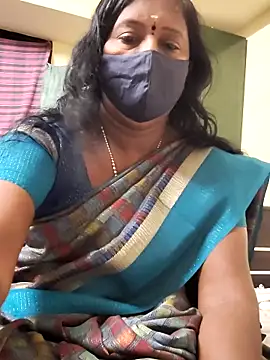 Snapshot of tamil_Nathi chatting on June 22, 11:35 pm tamil Nathi online show from June 22, 11:35 pm