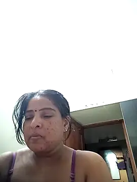 Snapshot of srimasrima chatting on May 9, 10:15 pm srimasrima online show from May 9, 10:15 pm