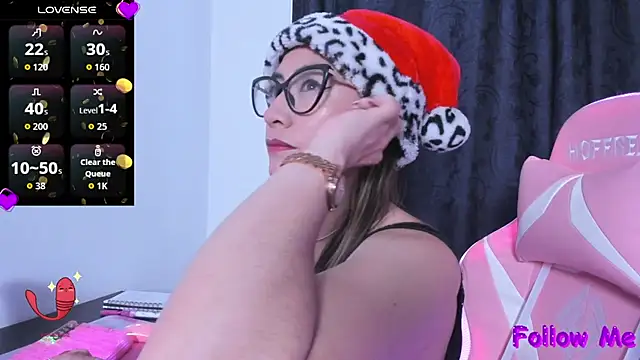 TilaTequila 15 online show from December 22, 2:36 pm