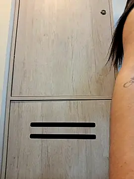 Samantha hotly online show from January 10, 1:24 pm