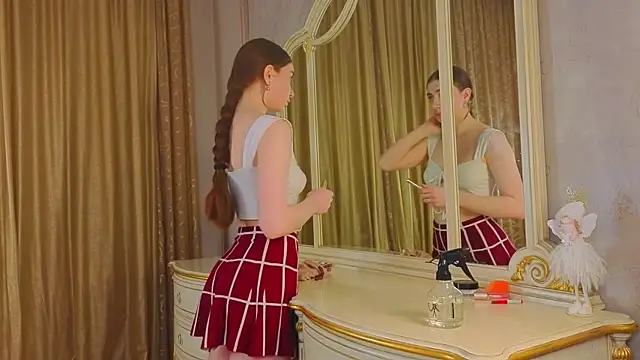 EadlinGillim online show from November 6, 3:07 am