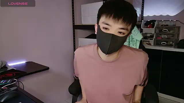 Snapshot of doggyman523 chatting on October 7, 3:53 pm doggyman523 online show from October 7, 3:53 pm